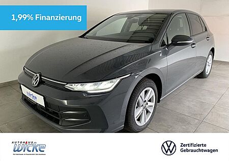 VW Golf Volkswagen VIII 1.5 TSI Life CONNECT KLIMA PDC LED