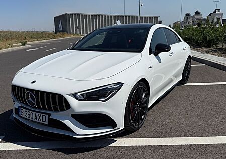 Mercedes-Benz CLA 35 AMG Mercedes-AMG 4MATIC 7G-DCT