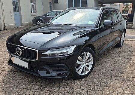 Volvo V60 D3 Geartronic Momentum Pro