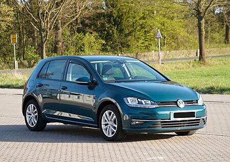 VW Golf Volkswagen 1.6 TDI BMT Comfortline Comfortline