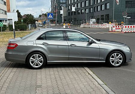 Mercedes-Benz E 300 CDI Avantgarde Automatik-Leder-Xenon ILS-