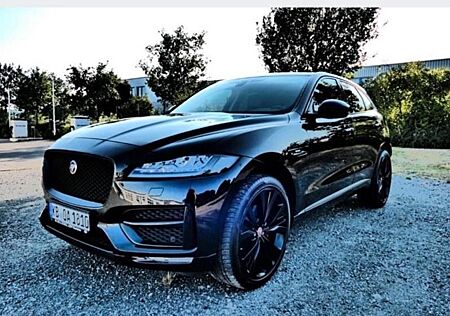 Jaguar F-Pace 30d AWD First Edition Automatik First...