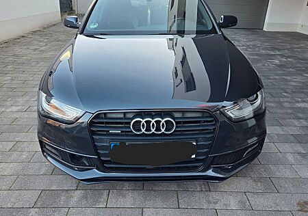 Audi A4 2.0 TDI 190PS S-line, quattro, Standheiz. AHK