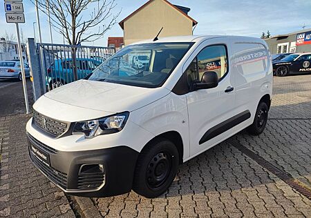 Peugeot Partner Premium 3-Sitzer KLIMA NAVI SHZ PDC TEMP