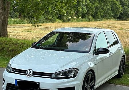 VW Golf Volkswagen 7R 2017 Pure White