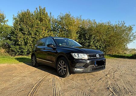 VW Tiguan Volkswagen 2.0 TDI SCR BMT Comfortline Comfortline