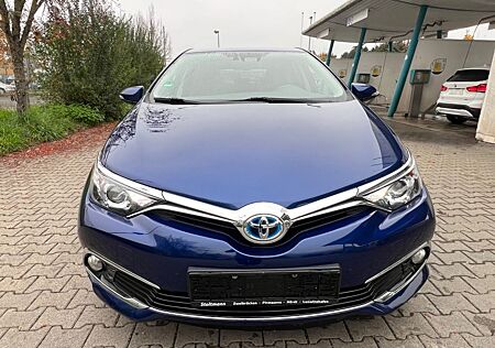 Toyota Auris Hybrid Executive