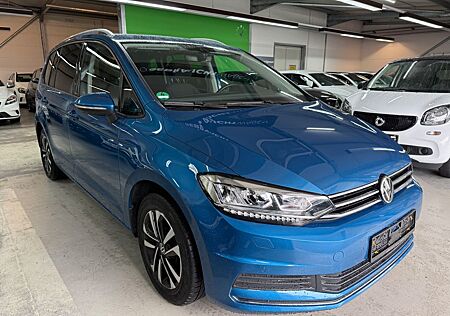VW Touran Volkswagen United Start-Stopp