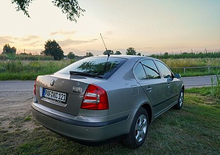 Skoda Octavia 1.6 Team Edition