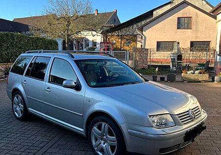 VW Bora Volkswagen 1.9TDI 96kW Variant