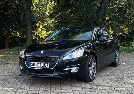 Peugeot 508 GT HDi Automatik GT/HUD/Navi/Bi-Xenon/PDC