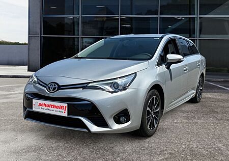 Toyota Avensis Touring Sports 1.8 Team Deutschland