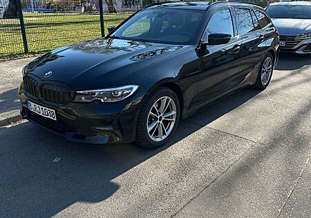 BMW 320d Touring Automatik -
