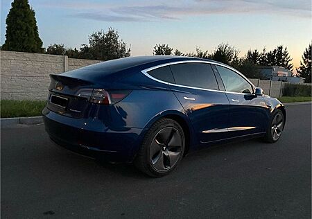 Tesla Model 3 gebraucht kaufen Tesla Model 3 Der Dual Motor 440PS 4,4s bis 100