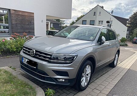 VW Tiguan Volkswagen 2.0 TSI 162kW DSG 4MOTION Highline Hi...