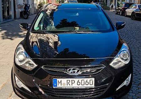 Hyundai i40 cw 1.7 CRDi Premium 100kW Premium