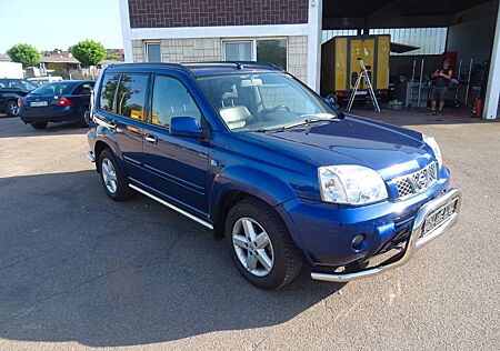 Nissan X-Trail 2.2 dCi 4x4 Allrad Leder AHK HU NEU 6Gan