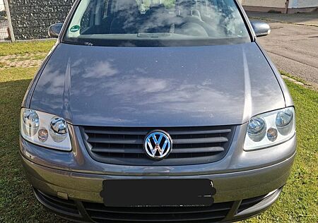 VW Touran Volkswagen 1.6 Trendline Trendline