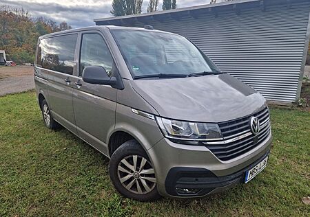 VW T6 Multivan Volkswagen AHK 8 x Bereift