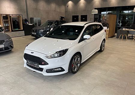 Ford Focus Turnier 2.0 EcoBoost ST*TWA*AC-Stop*Kamera