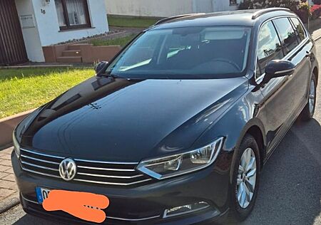 VW Passat Variant Volkswagen 2.0 TDI DSG Comfortline Varia...
