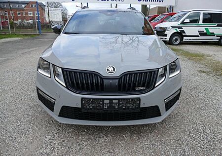 Skoda Octavia Combi RS 4x4 DSG Standheizung Keyless-Go