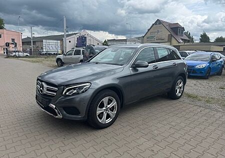 Mercedes-Benz GLC 220 d 4Matic*Navi*LED*PDC