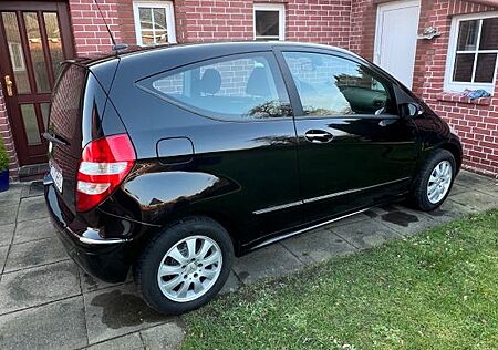 Mercedes-Benz A 170 Elegance . 2 Hand. Wenig Km