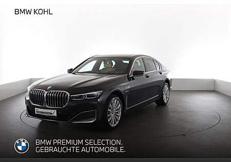 BMW 745 e Massagefunktion Glasdach Soft Close Gestik