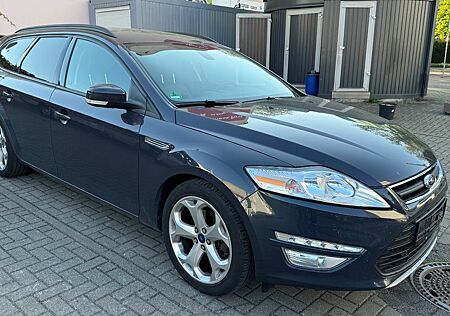 Ford Mondeo 1.6 Turnier Champions Edition