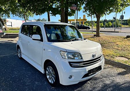 Daihatsu Materia 1.3. Klima