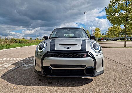 Mini Cooper S Cabrio Essential Trim Steptroni Ess...