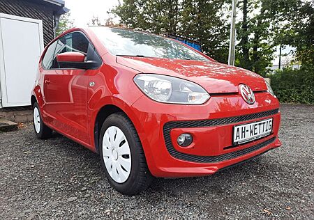 VW Up Volkswagen high // 2.Hand // Allwetterreifen //Klima