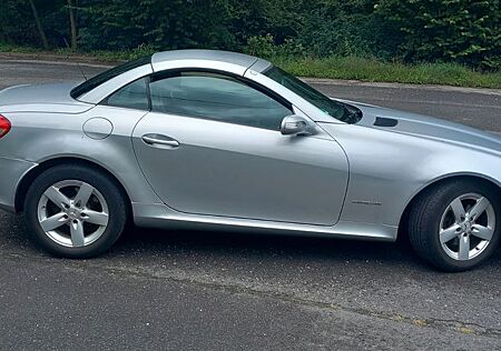 Mercedes-Benz SLK 200