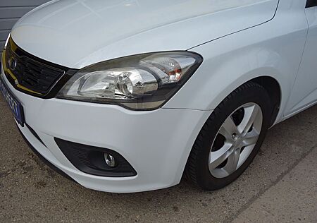 Kia Pro_ceed pro_cee'd 1.6 CVVT Spirit