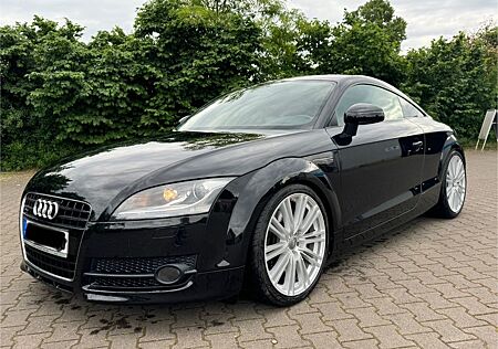 Audi TT Coupe 3.2 S tronic quattro