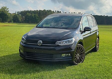 VW Touran Volkswagen 1.4 TSI DSG Alu 19 Zoll *sehr gepflegt*