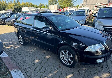 Skoda Octavia Combi Ambiente Automatik