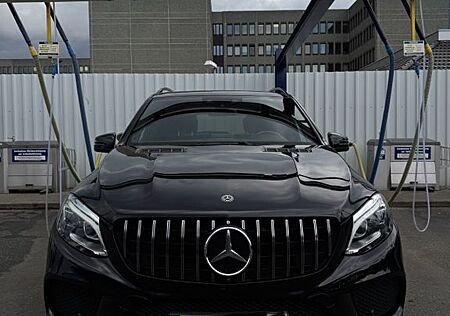 Mercedes-Benz GLE 400 Mercedes 4MATIC | Luftfederung & Bremsen