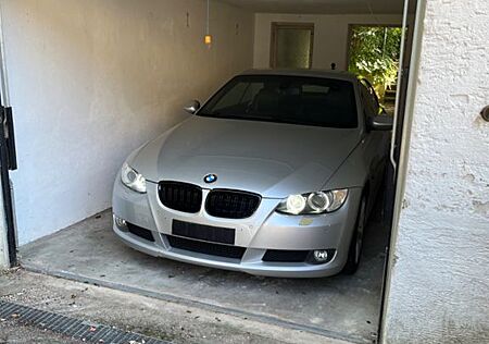 BMW 320i Cabrio - Memorysitze, Vollleder, Xenon