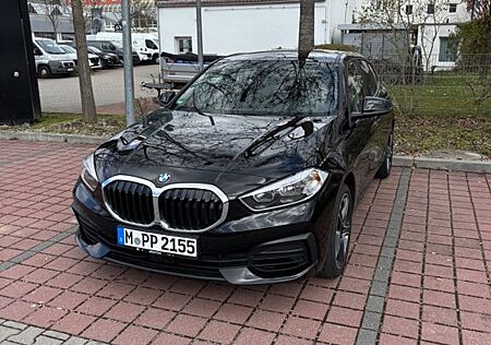 BMW 116i ++ UNFALLFREI ++ 1 Jahr Garantie