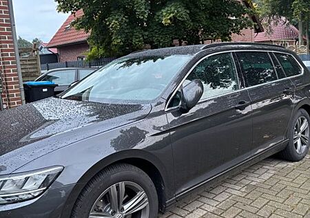 VW Passat Variant Volkswagen 2.0 TDI SCR DSG Business Vari...