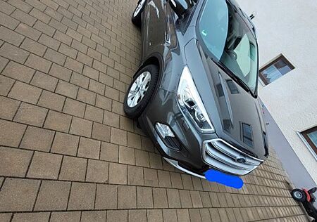Ford Kuga 2,0 TDCi 4x4 132kW Titanium Titanium