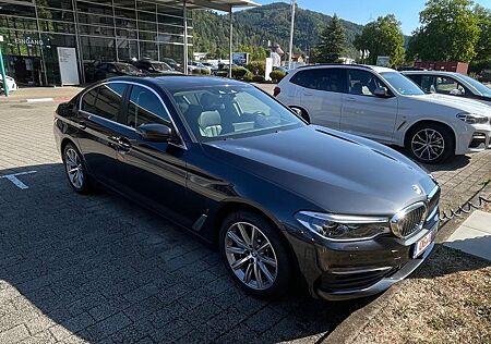 BMW 530e iPerformance - Luxury Line