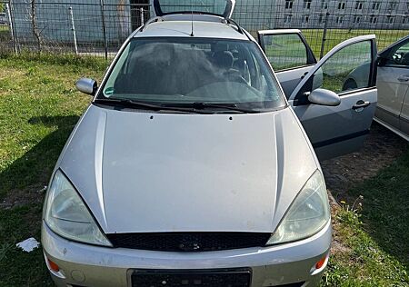 Ford Focus 1.6 Ambiente Ambiente