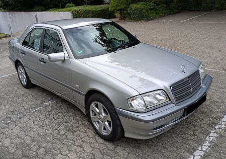 Mercedes-Benz C 180 Classic Klimaanlage