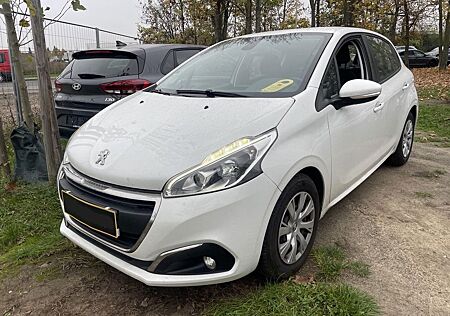 Peugeot 208 1.2 VTi 5-trg. Active Klima/PDC/Tempomat