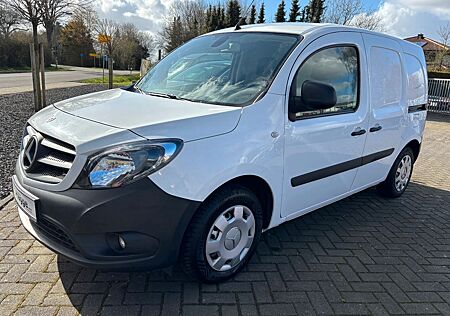 Mercedes-Benz Citan Kasten 111 CDI lang AHK+Navi
