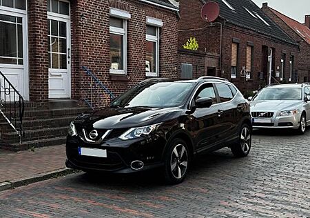 Nissan Qashqai 1.2 DIG-T Acenta Acenta *Keyless* *Pano*