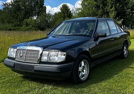 Mercedes-Benz E 260